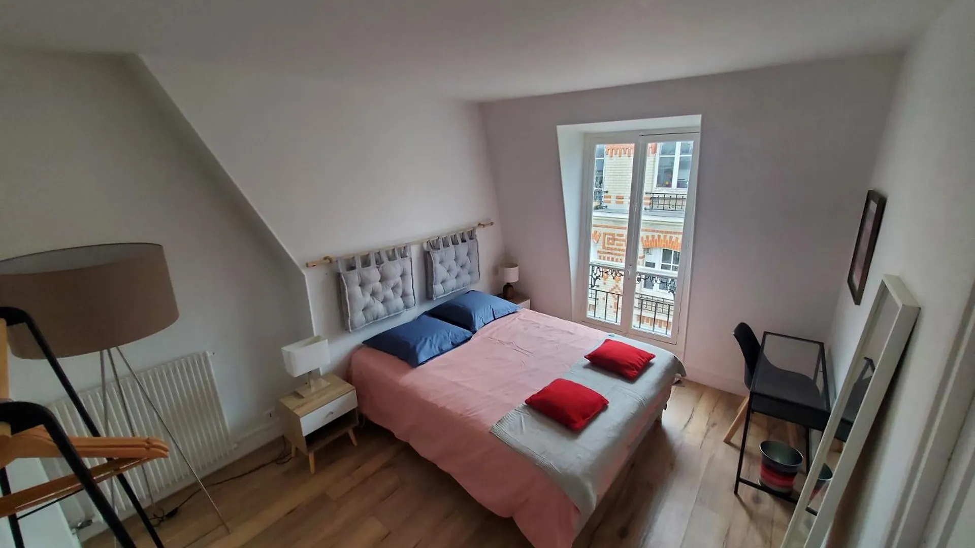 Guest Room Paris - R&M France